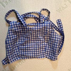 Straps tie back crop top